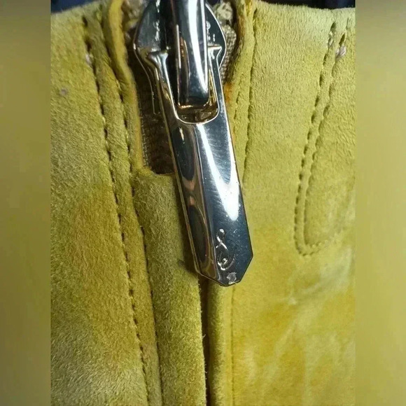 Sam Edelman Jaye Platform suede boots size 7.5 sunny yellow color. - Picture 13 of 16